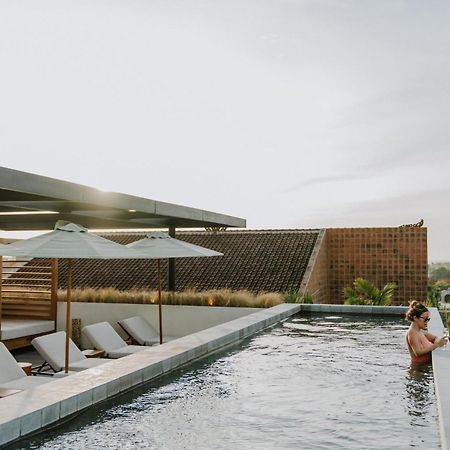 The Komu Canggu Exteriör bild