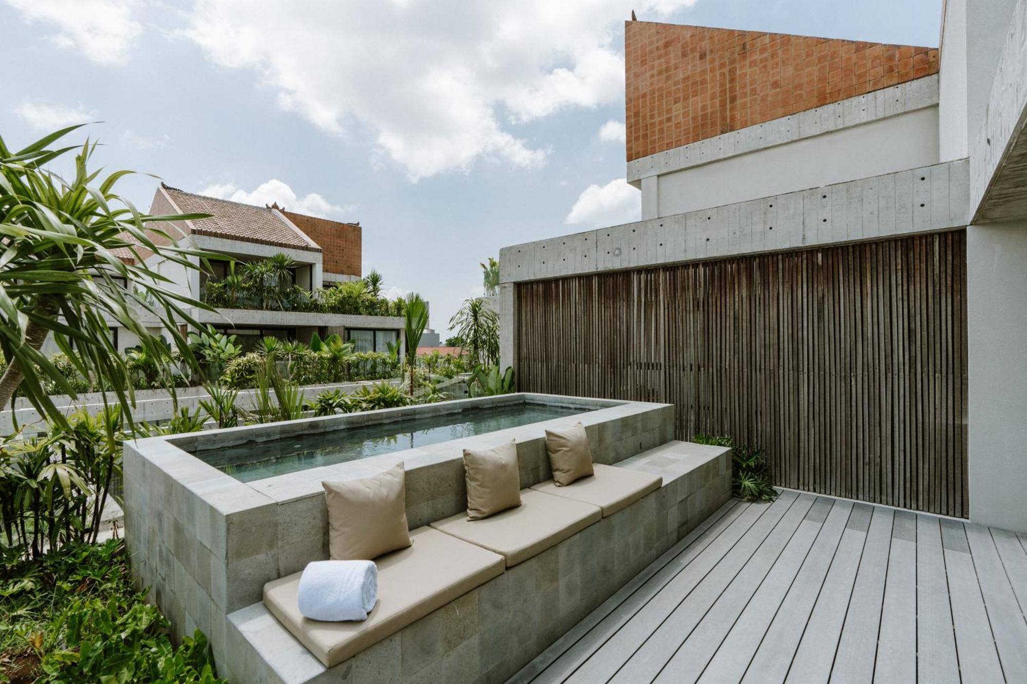 The Komu Canggu Exteriör bild